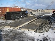 Укладка бетонных плит в место установки автовесов